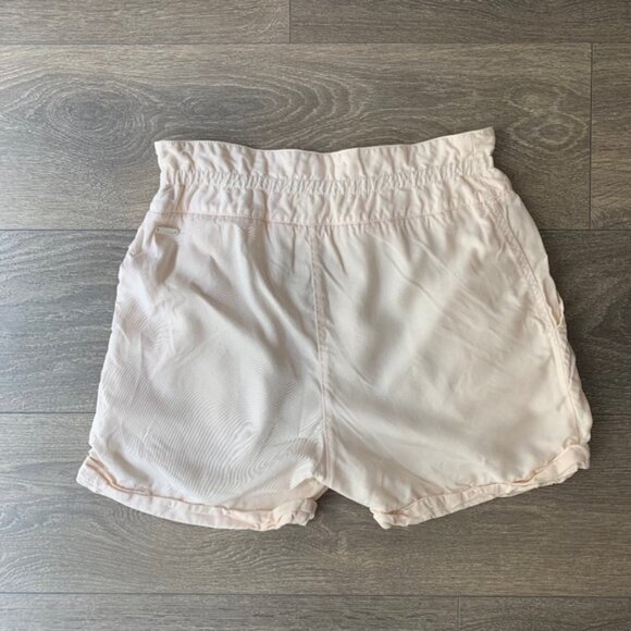 Aritzia Wilfred Women's Shorts Crepe Paperbag Ruched Elastic Waist Pale pink 2 - Picture 12 of 16